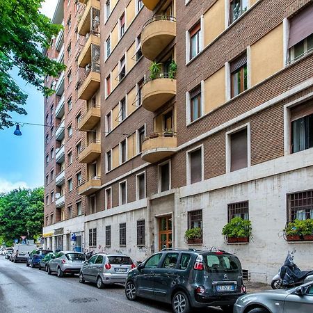 Alessandro A San Pietro Best Bed Рим Екстериор снимка