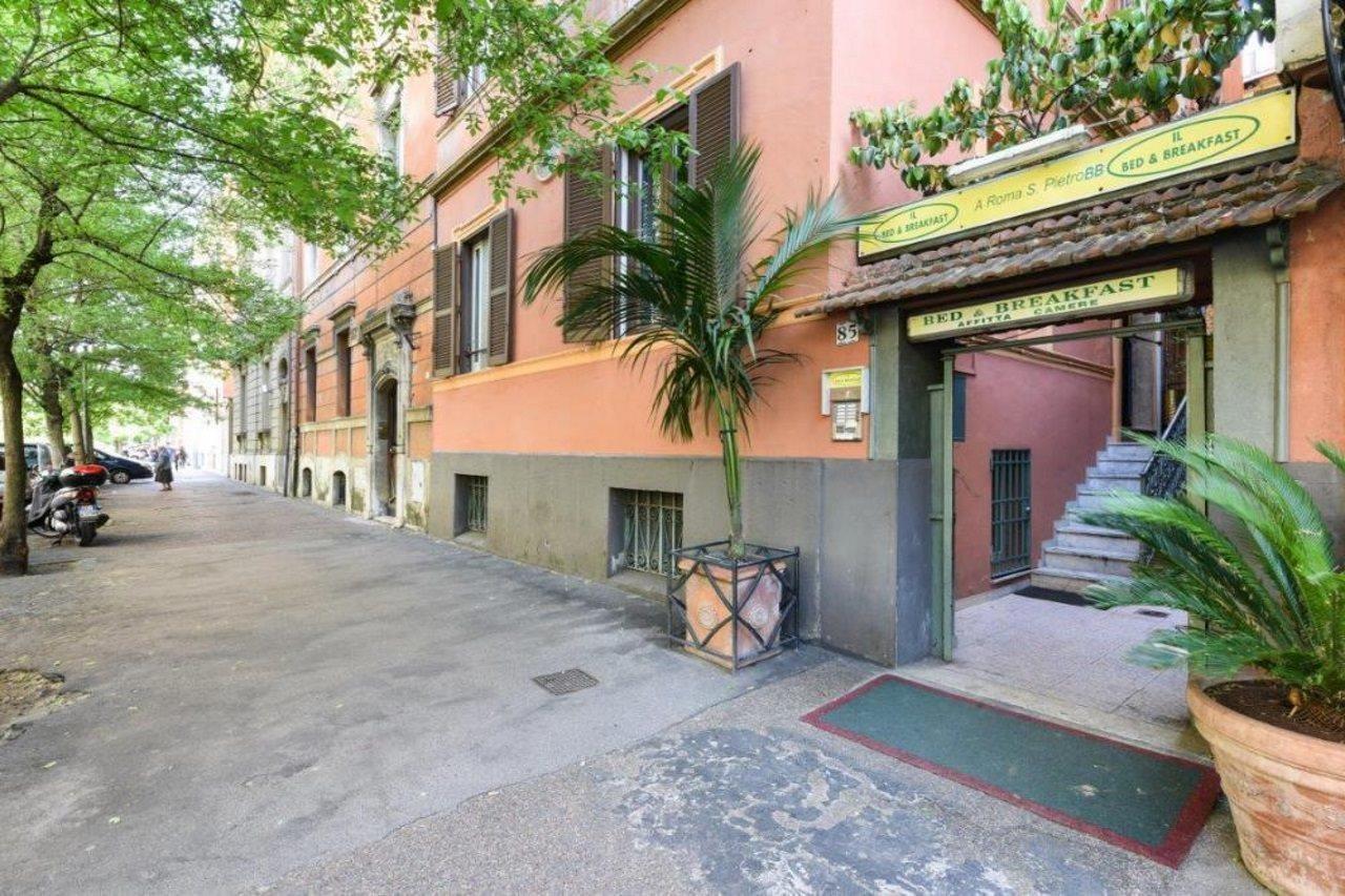 Alessandro A San Pietro Best Bed Рим Екстериор снимка